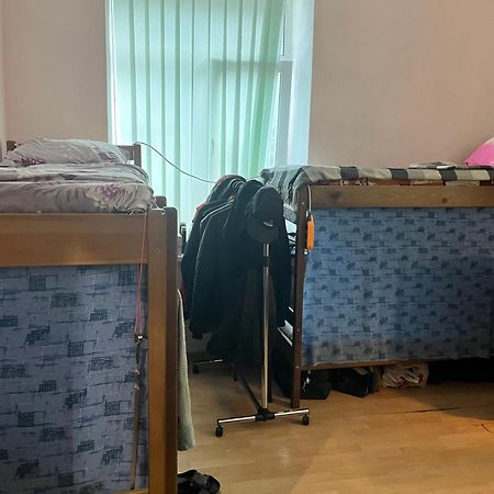 Ararat-Holosiivskyi Hostel Kiev Dış mekan fotoğraf