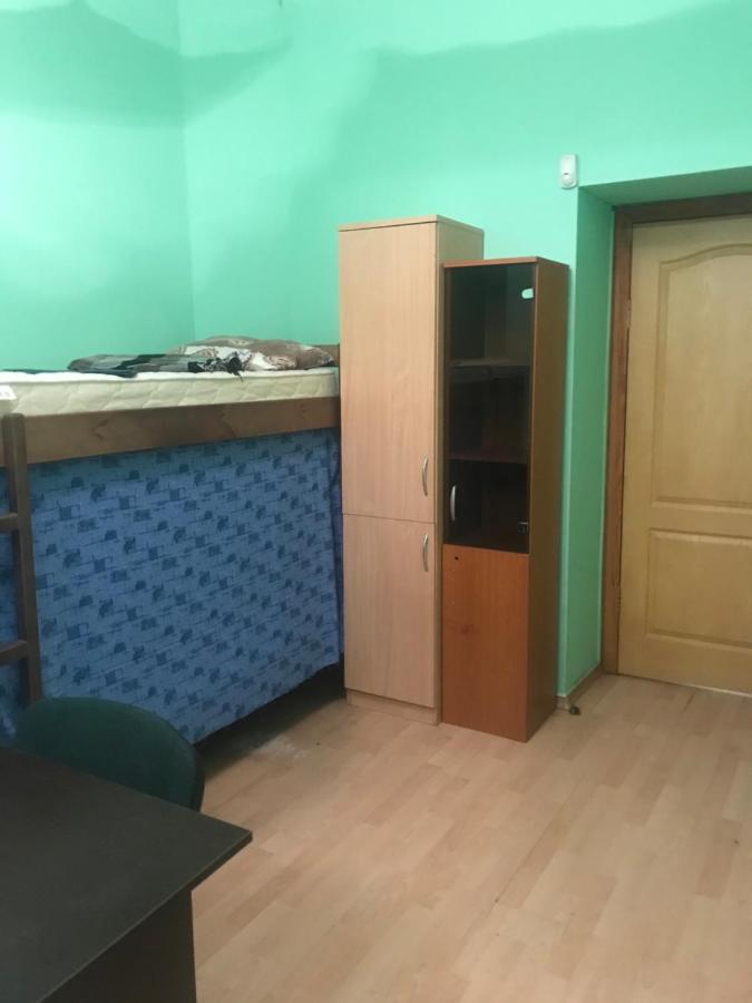 Ararat-Holosiivskyi Hostel Kiev Dış mekan fotoğraf